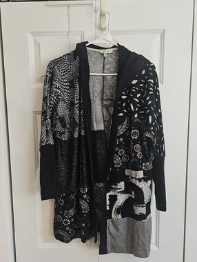 Yak N Yeti Black Patterned Hooded Cardigan Sweater